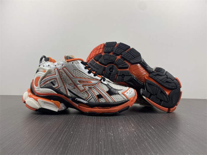 bl runner trainers sneakers