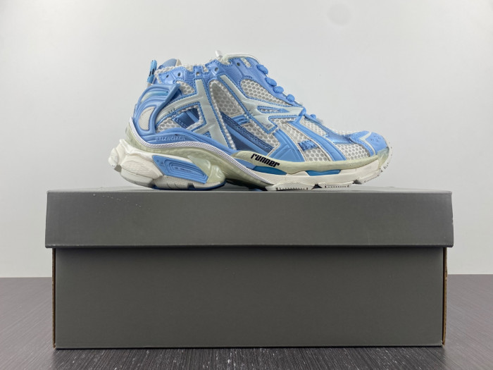 bl runner trainers sneakers