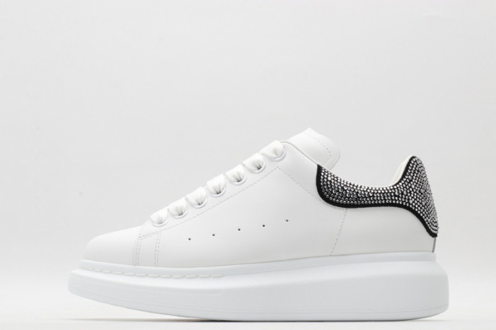 alex mcqu sneakers