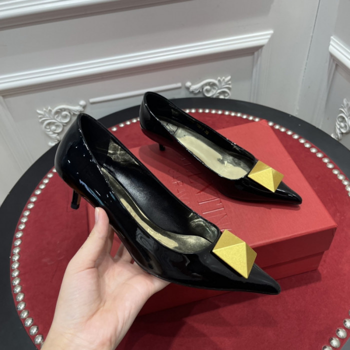 v*lentino heel