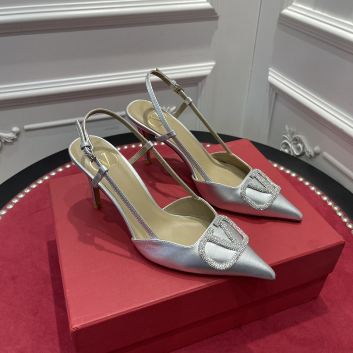 v*lentino heel