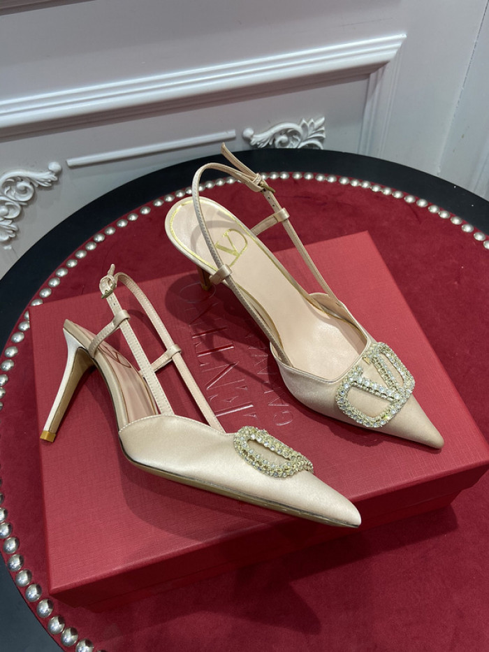 v*lentino heel