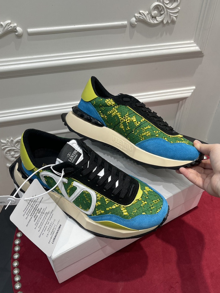 v*lentino sneaker