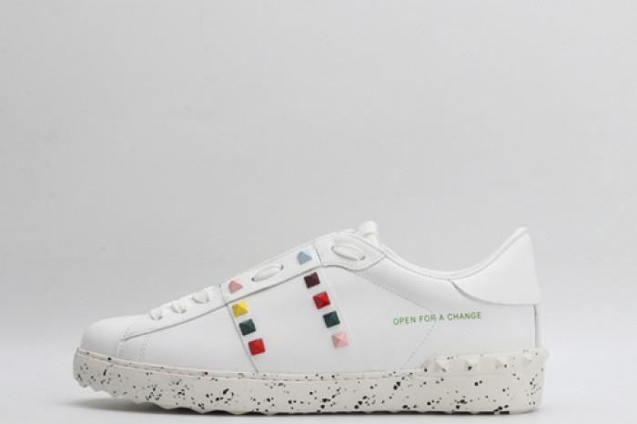 v*lentino sneaker