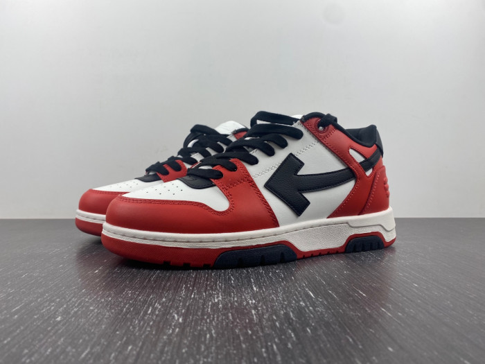 ofw out of office low-top leather sneakers 23061301