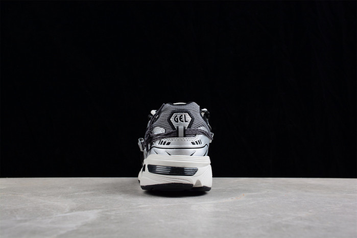 As*ic*s sneaker