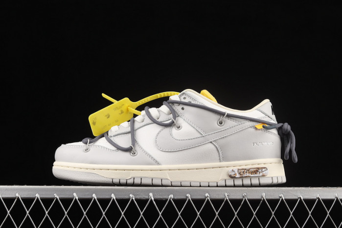 ofw x nk dunk low 41 of 50 dm1602-105