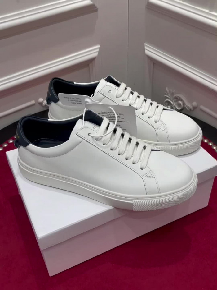 g1vency sneaker